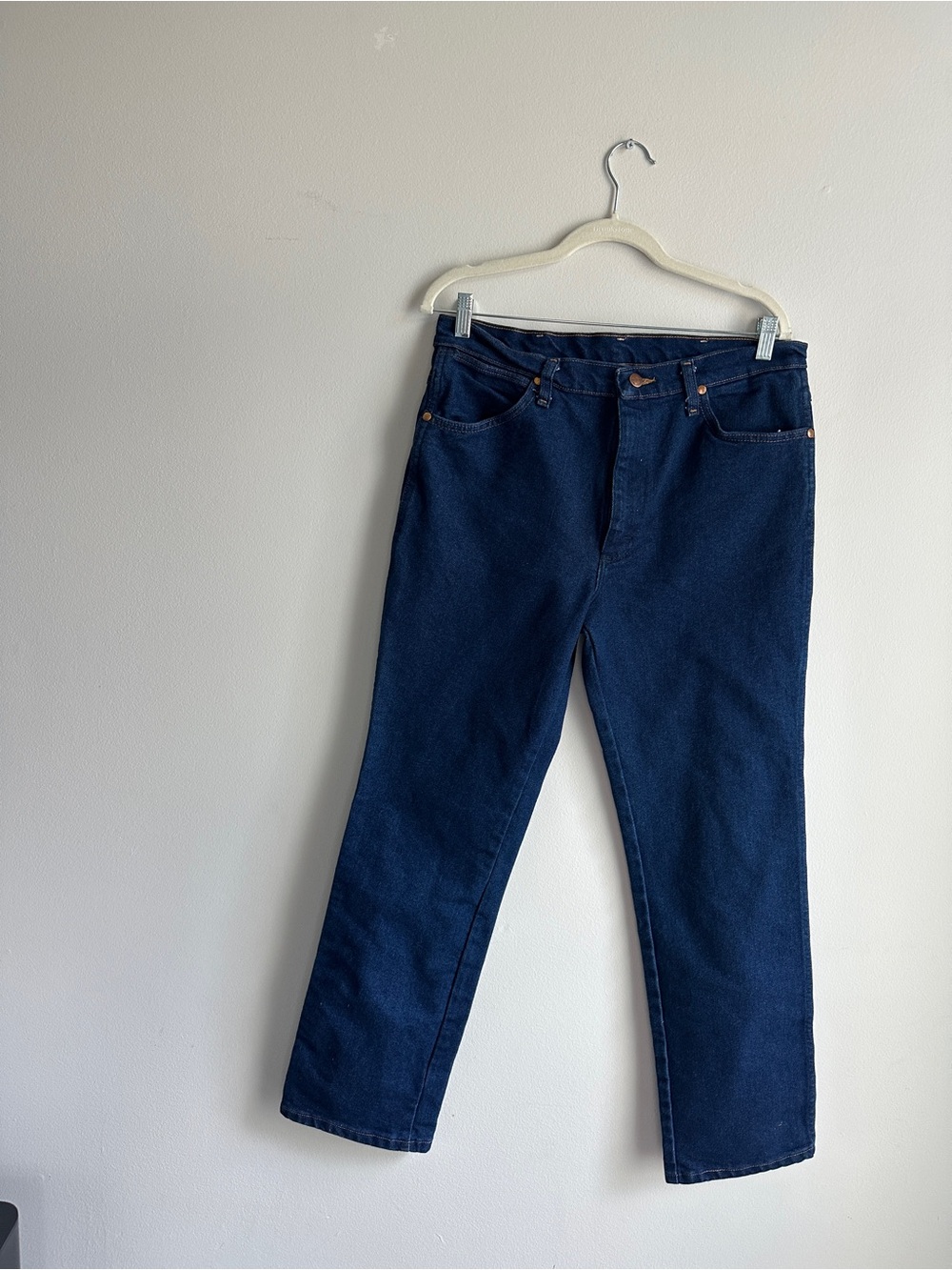 Wrangler Men’s Straight Leg Jeans in Dark Blue